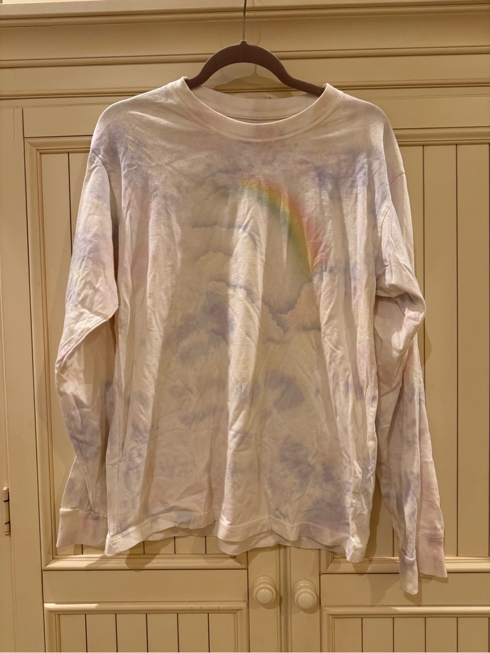 UNIF White Pastel Rainbow Long-Sleeve Tee